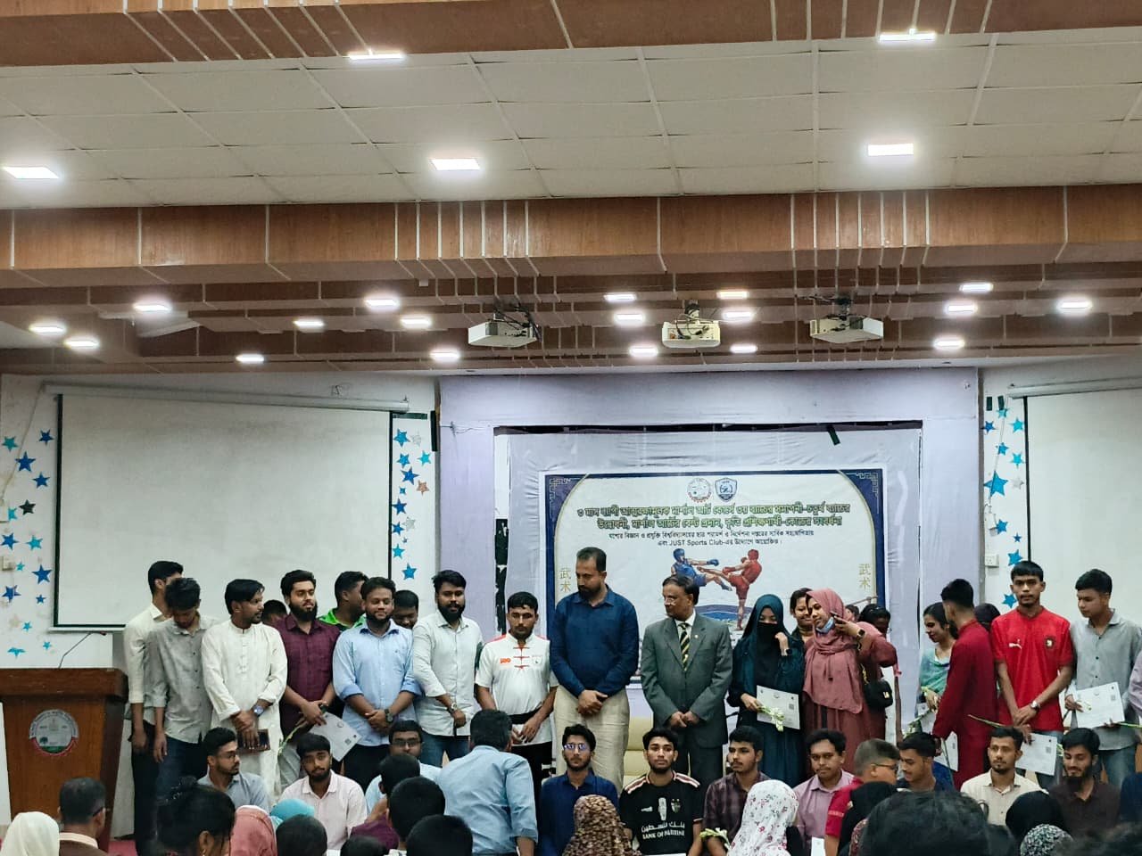  যশোর বিজ্ঞান ও প্রযুক্তি বিশ্ববিদ্যালয়ে (যবিপ্রবি) ছাত্র পরামর্শ ও নির্দেশনা দপ্তরের সার্বিক সহযোগিতায় এবং 'জাস্ট স্পোর্টস ক্লাব' (JUST Sports Club)-এর উদ্যোগে ৩ মাসব্যাপী আত্মরক্ষামূলক মার্শাল আর্ট কোর্সের ৩য় ব্যাচের সমাপনী, ৪থ ব্যাচের বরণ