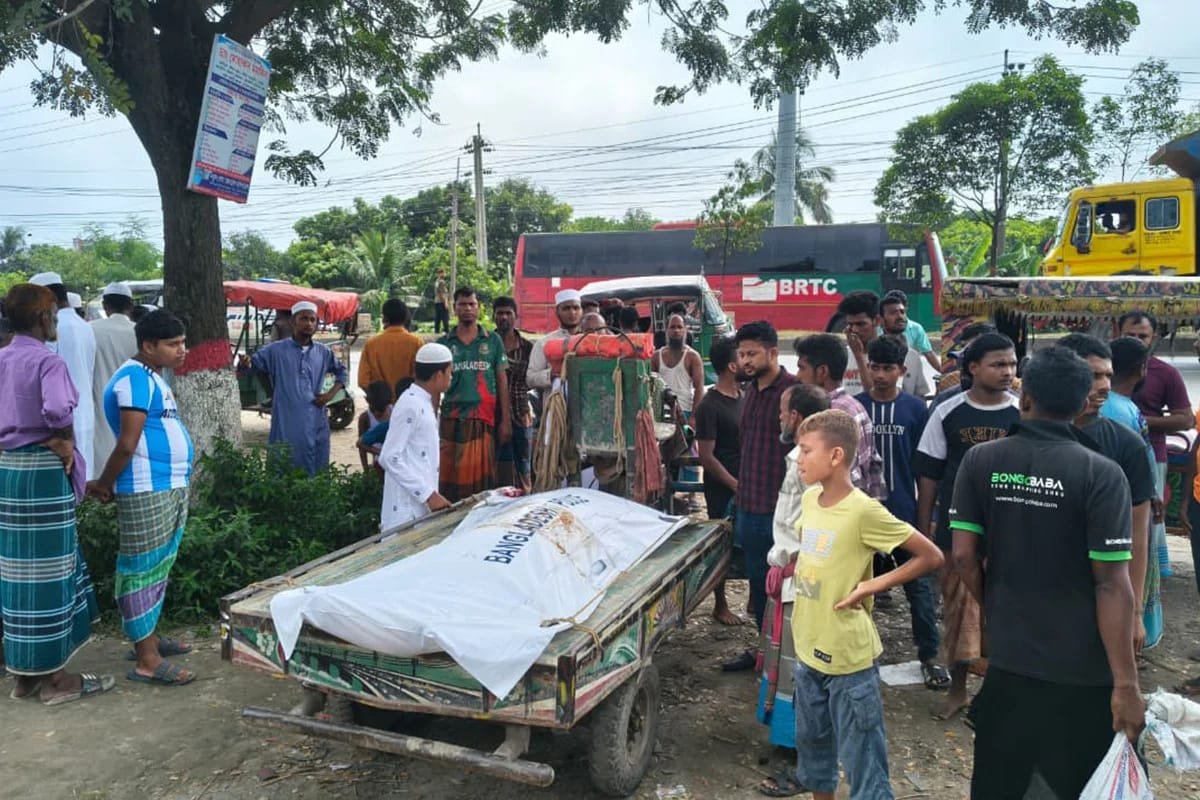সোনারগাঁও সড়ক দূর্ঘটনায় মোটর সাইকেল আরোহী নিহত