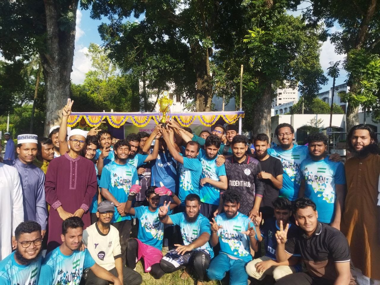 ইবিতে মাওলানা মুনিরুজ্জামান ইসলামাবাদী স্মৃতি ফুটবল টুর্নামেন্ট অনুষ্ঠিত