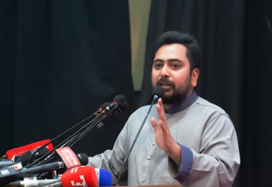 স্বরাষ্ট্রমন্ত্রীর পদত্যাগ দাবি এনসিপি আহ্বায়ক নাহিদ ইসলামের